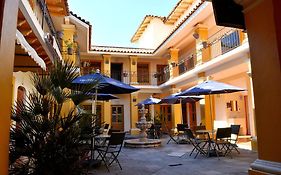 Hotel Aldama